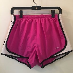 Nike FIT DRY Running Shorts