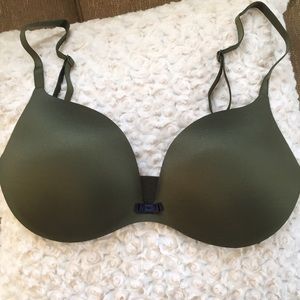 🔴 34DD Victoria's Secret Hunter Green Push-Up Bra