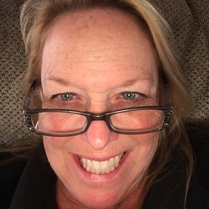 Meet your Posher, Renee