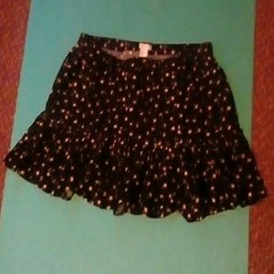 Lydia Martin ASO Forever 21 Ditsy Floral Skirt