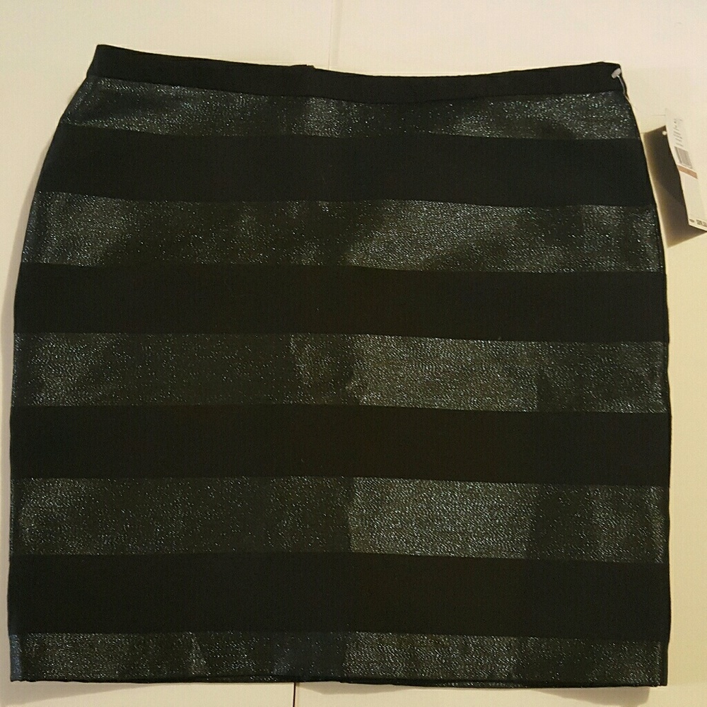 NWT Tommy Hilfiger Blue Striped Pencil Skirt