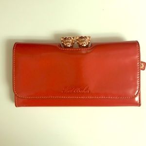 Ted Baker Bull Dog Clasp Wallet in Fire Engine Red