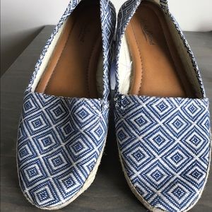 Lucky brand flats