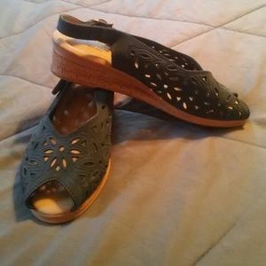 Blue wedge sandals size 9
