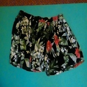 Lydia Martin ASO Ralph Lauren Floral Skirt
