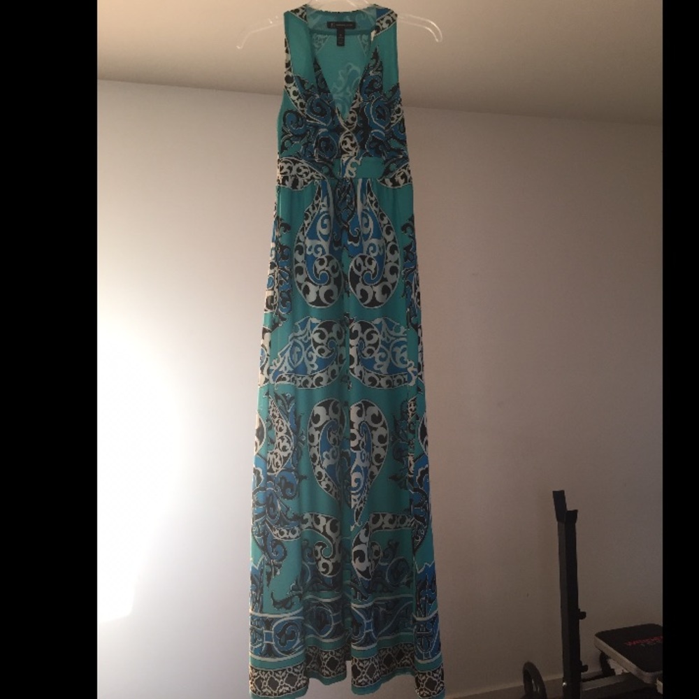 Gorgeous maxi dress in teal, blue, and black