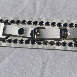 White studded faux leather bracelet