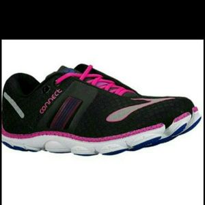 Women's Brooks Pure Connect NIB