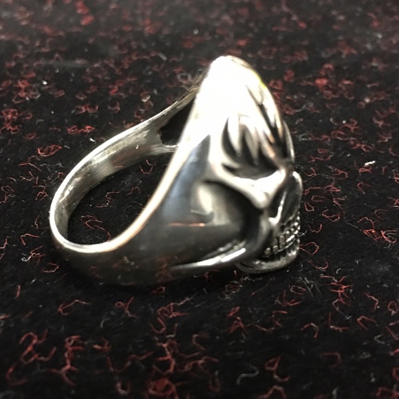 Men Ring Fashioned from 925 sterling silver - Picture 3 of 3