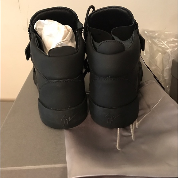 NIB  GIUSEPPE ZANOTTI Black Ankle-Strap Double-Zip - Picture 4 of 5