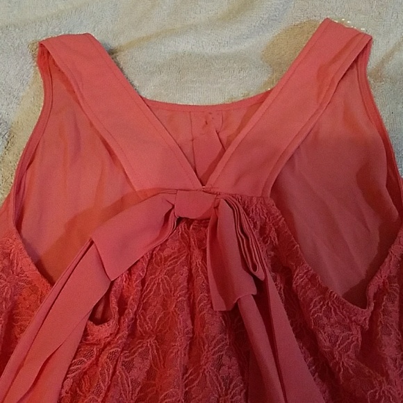 Sheer pink top - Picture 3 of 4