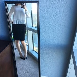 LOFT XXS Petite white long sleeve ruffle hem top