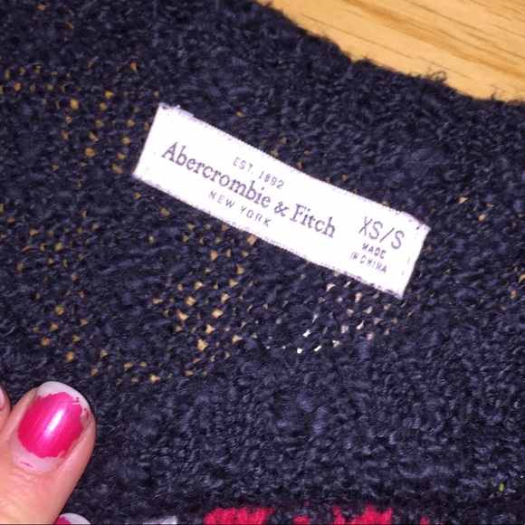 Abercrombie and Fitch sweater - Picture 2 of 2