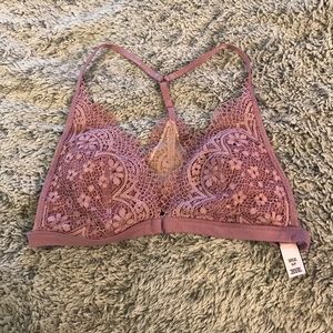Lace Plunge VS Bralette