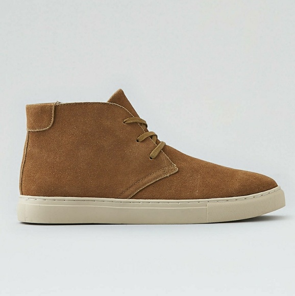suede chukka sneaker