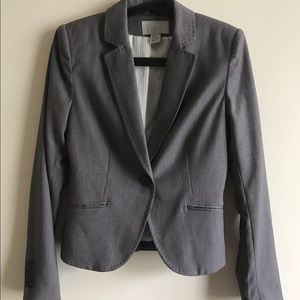 Fitted Blazer.