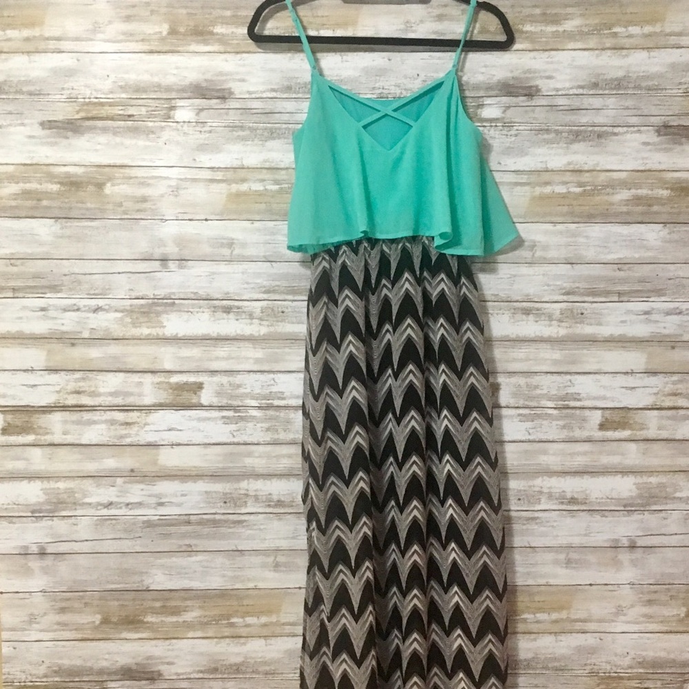 NWT Umgee Maxi Dress - Picture 3 of 3