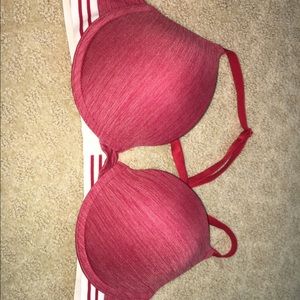 Red push up bra