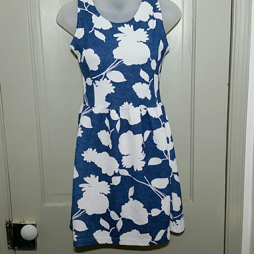 Brand Market Dress