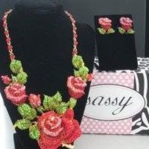 Meet your Posher, Monique