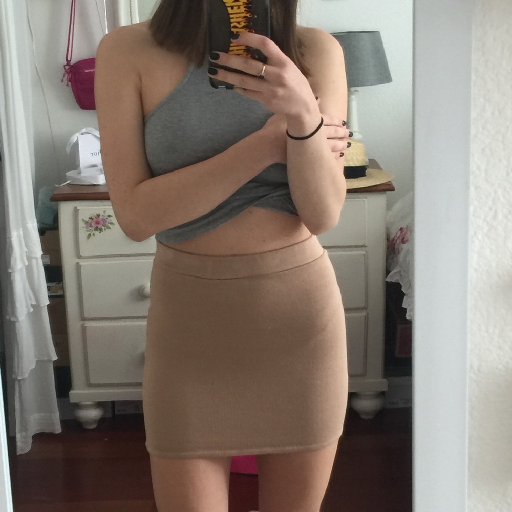 nude mini skirt