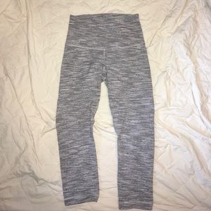 Lululemon crop leggings