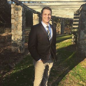 Meet your Posher, Gregory