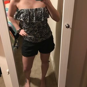 Summer Romper! Has pockets! Women’s S/Md; Girls XL