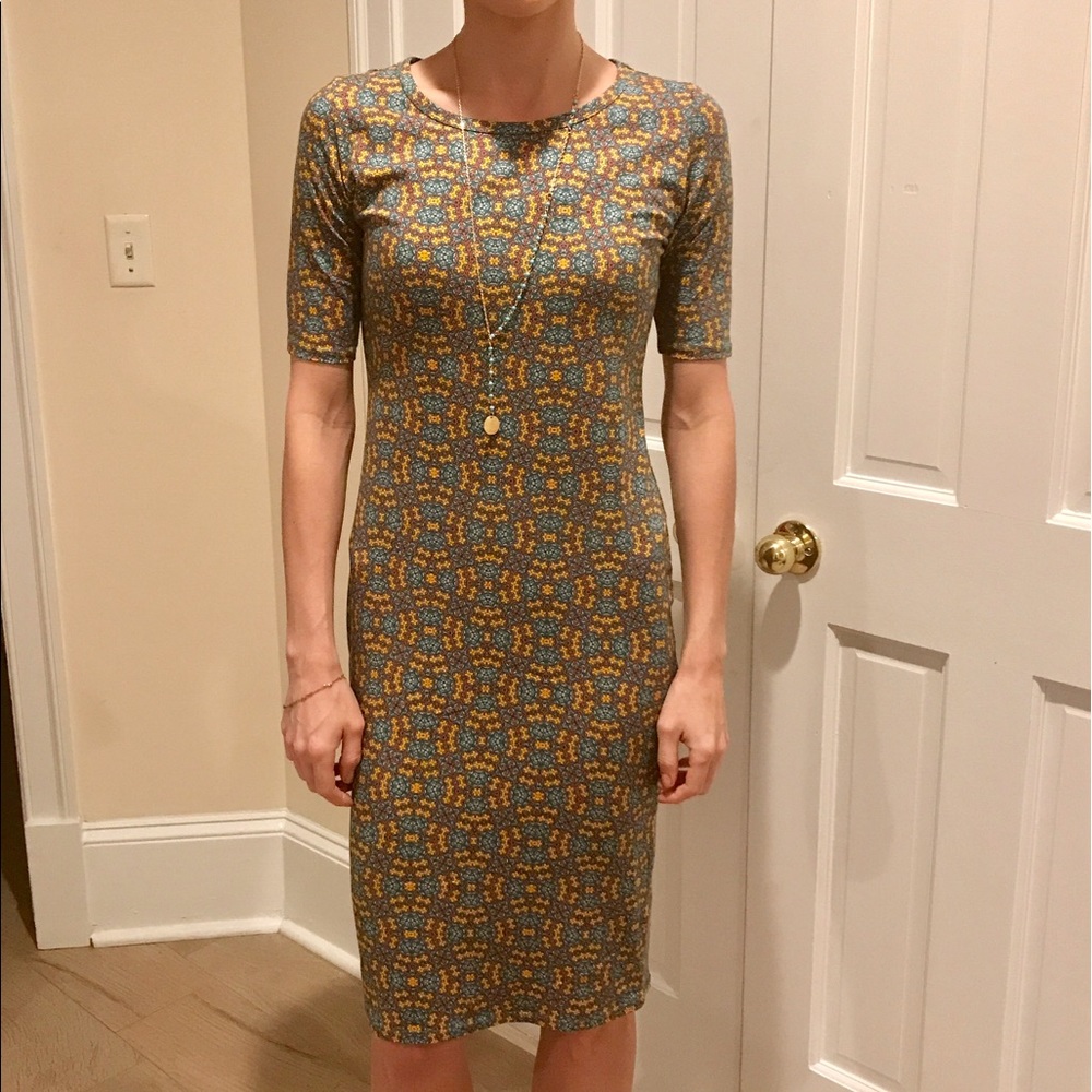 🎉 NWT LulaRoe Julia Dress