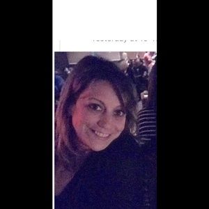 Meet your Posher, Mary-rene