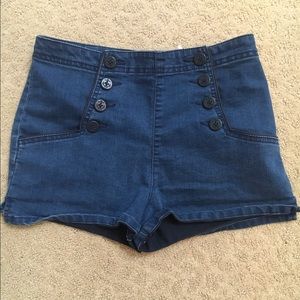 Blue high waisted jeans