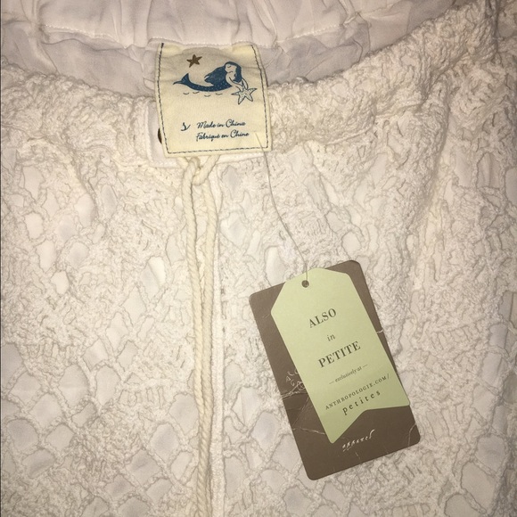 White lace soft shorts never worn with tags - Picture 3 of 3