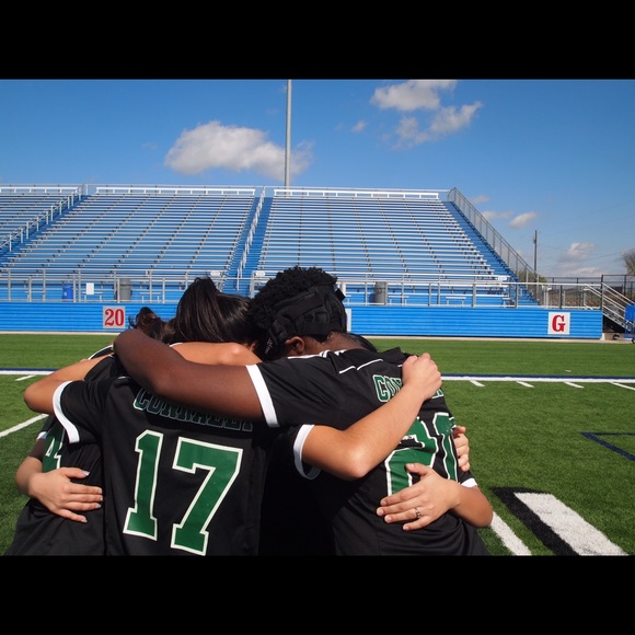 Meet your Posher, Jessica - Picture 1 of 1