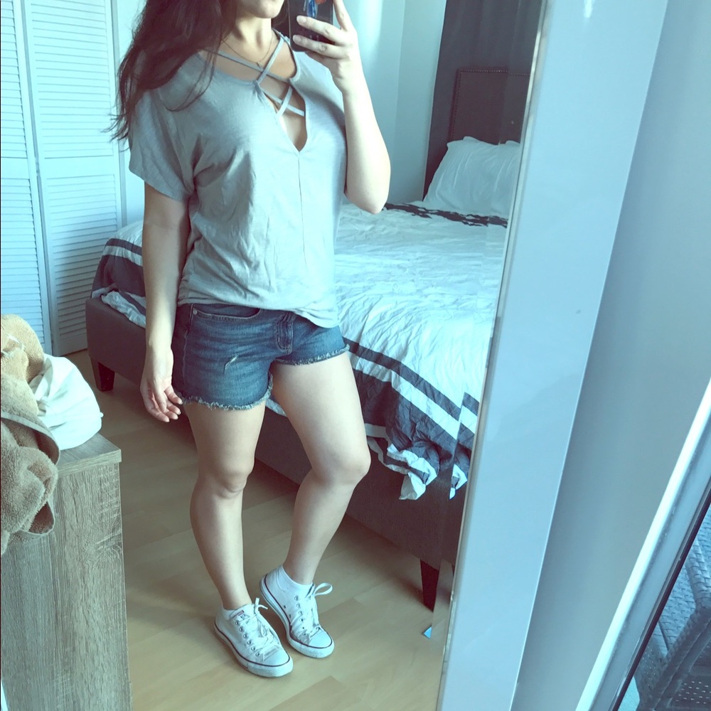 cross cross tee