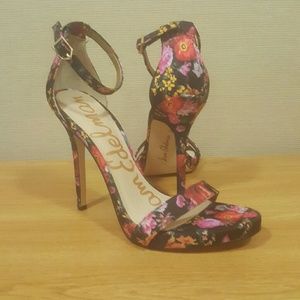 Floral Sandal Heels Size 8.5