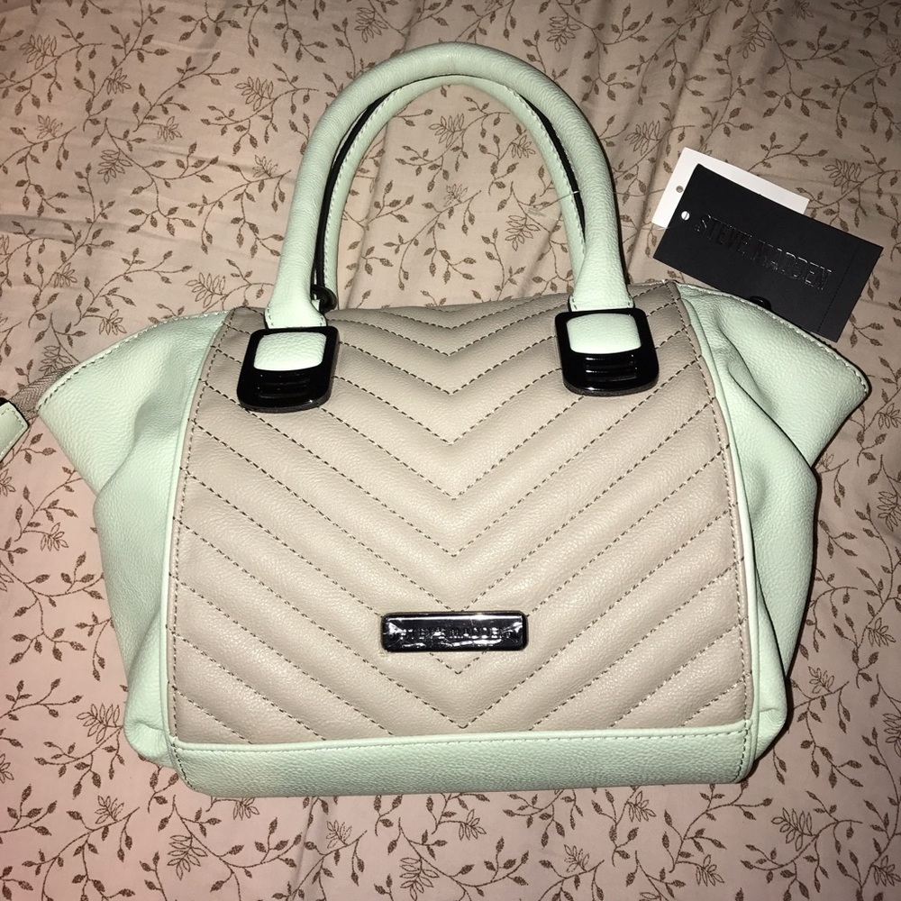 Steve Madden cross body