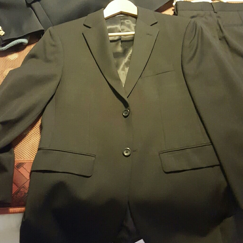 Pronto Uomo suit