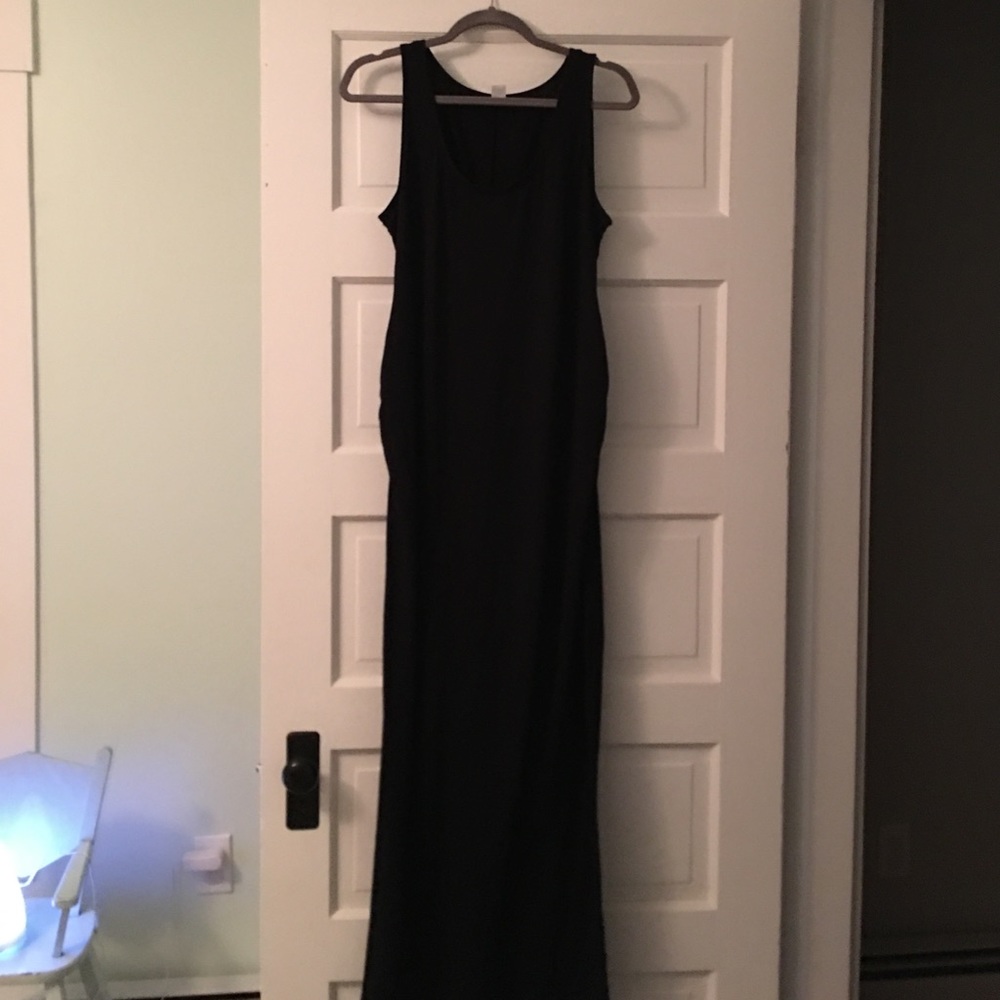 Old Navy Maxi Dress fitted with slit