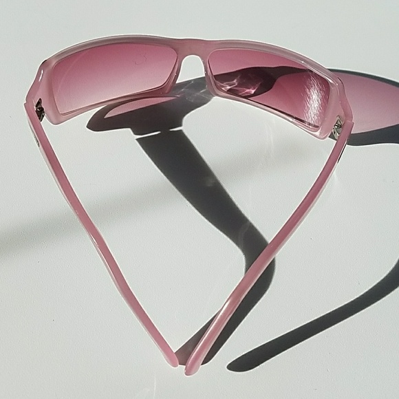 “THINK PINK" Pink Lens Sunglasses-optical quality lenses - Picture 3 of 5