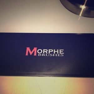 Morphe 10 color concealer palette