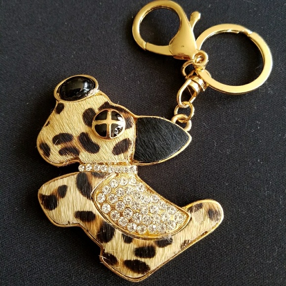 🔥SALE🔥BROWN TERRIER JEWELED DOG KEYCHAIN - Picture 1 of 3