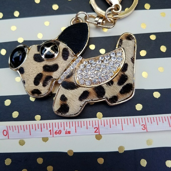 🔥SALE🔥BROWN TERRIER JEWELED DOG KEYCHAIN - Picture 2 of 3