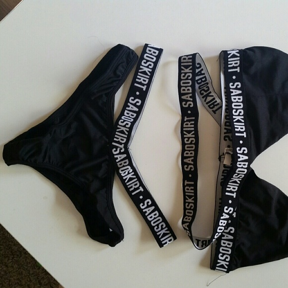 Sold out! Strappy bikini - Picture 3 of 3