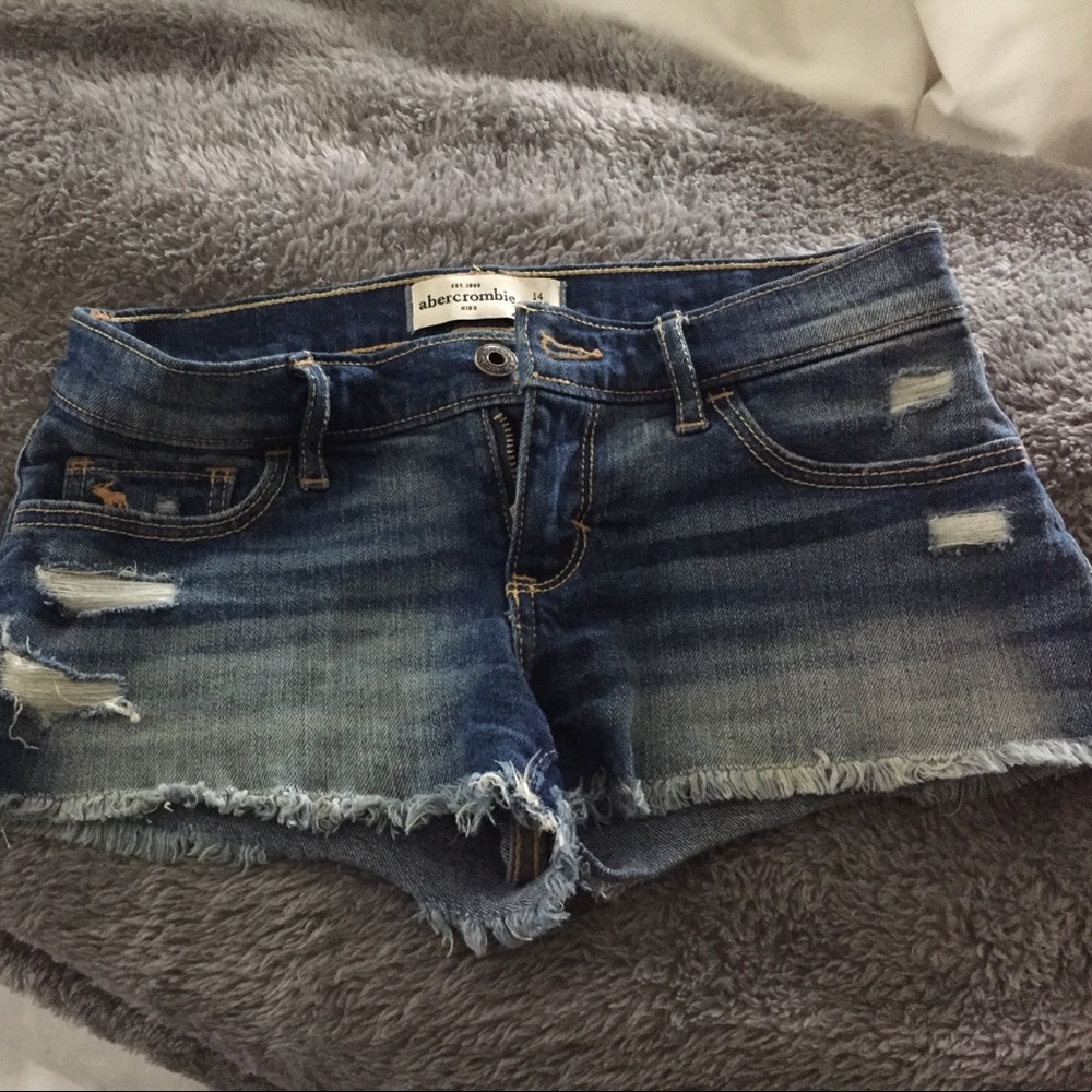 Jean cut offs