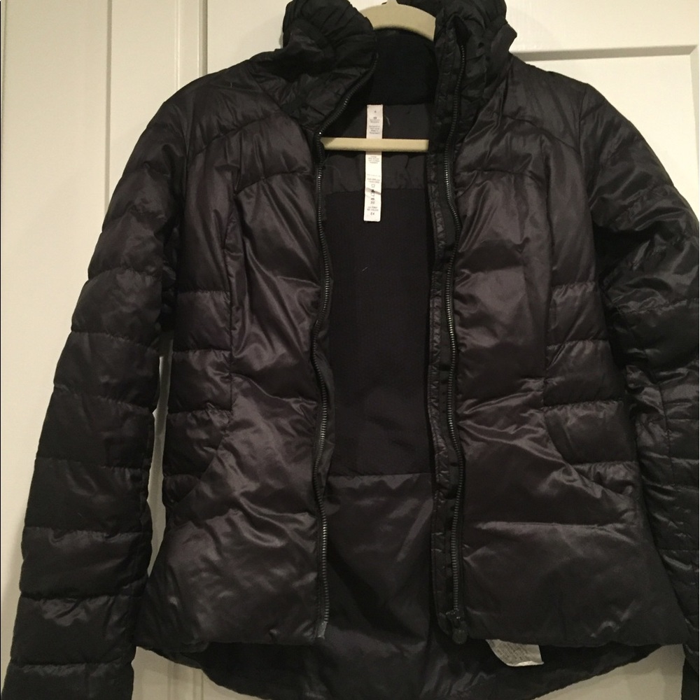 Lululemon light weight down jacket