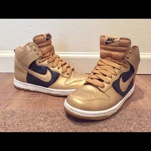 Nike Dunks Gold Black Sparkle Sneakers Size 7