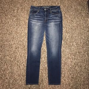 American Eagle High Rise Super Stretch Jegging