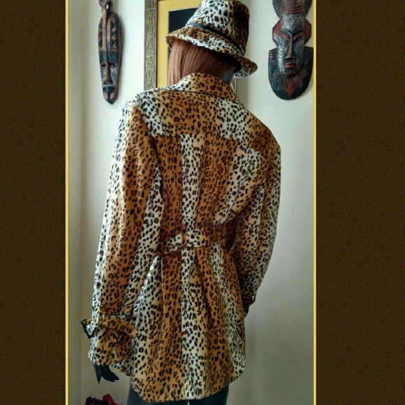 Leporad print Trench🌟 - Picture 3 of 7