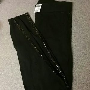 VS Pink leggings