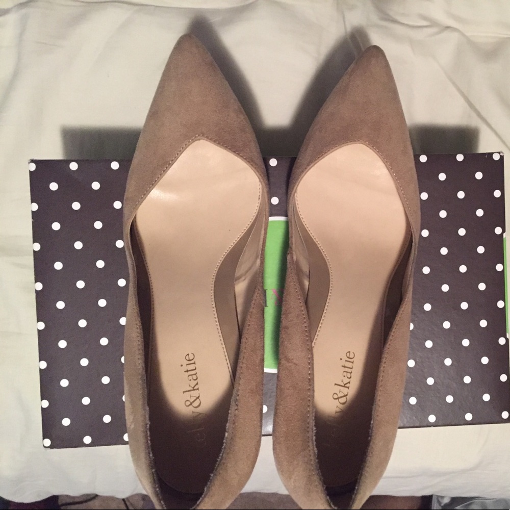 Nude heels